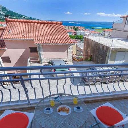 Apartment Adrian Omiš Buitenkant foto